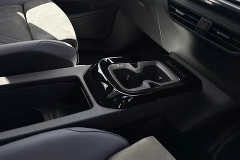 23 of 44 for Volkswagen ID.5 210kW Match Pro 77kWh 5dr Auto **HEAT PUMP, PAN ROOD, INTERIOR PACK PLUS**