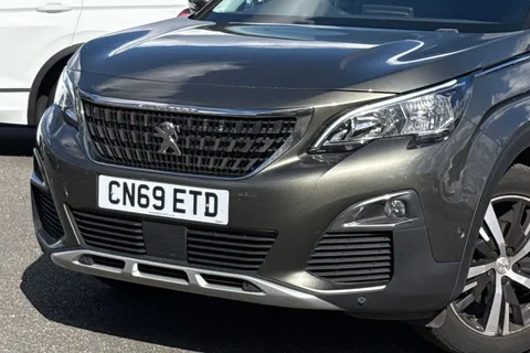 CN69ETD PEUGEOT 3008 1.2 PureTech Allure Euro 6 (s/s) 5dr Thumbnail #26