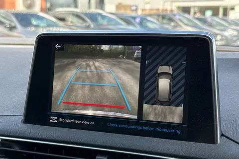 CN69ETD PEUGEOT 3008 1.2 PureTech Allure Euro 6 (s/s) 5dr Thumbnail #44