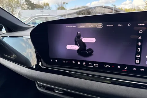  Audi S5 Avant 3.0 TFSI Black Edition S Tronic quattro Euro 6 (s/s) 5dr Thumbnail #40