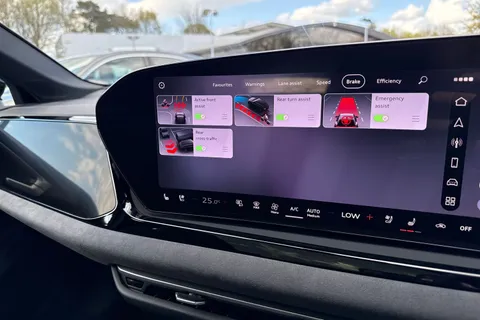  Audi S5 Avant 3.0 TFSI Black Edition S Tronic quattro Euro 6 (s/s) 5dr Thumbnail #45