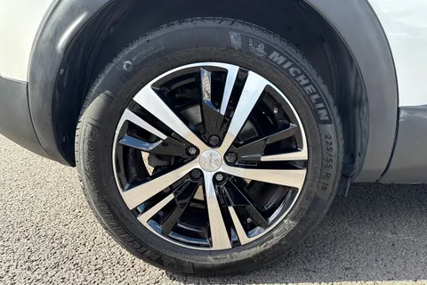 EK23KNA PEUGEOT 3008 1.2 PureTech GT EAT Euro 6 (s/s) 5dr Thumbnail #11