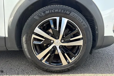 EK23KNA PEUGEOT 3008 1.2 PureTech GT EAT Euro 6 (s/s) 5dr Thumbnail #13