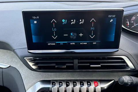 EK23KNA PEUGEOT 3008 1.2 PureTech GT EAT Euro 6 (s/s) 5dr Thumbnail #23