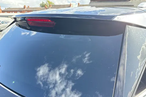 EK23KNA PEUGEOT 3008 1.2 PureTech GT EAT Euro 6 (s/s) 5dr Thumbnail #35