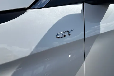 EK23KNA PEUGEOT 3008 1.2 PureTech GT EAT Euro 6 (s/s) 5dr Thumbnail #36