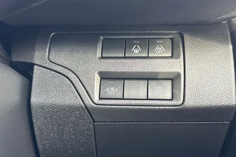 EK23KNA PEUGEOT 3008 1.2 PureTech GT EAT Euro 6 (s/s) 5dr Thumbnail #40