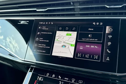 Audi SQ8 4.0 TFSI V8 Black Edition Tiptronic quattro Euro 6 (s/s) 5dr Thumbnail #36