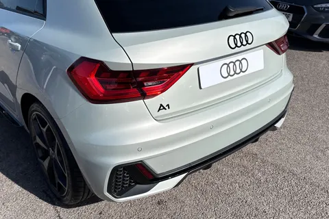  Audi A1 1.0 TFSI 30 Black Edition Sportback Euro 6 (s/s) 5dr Thumbnail #8
