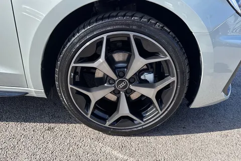  Audi A1 1.0 TFSI 30 Black Edition Sportback Euro 6 (s/s) 5dr Thumbnail #10