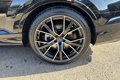  Audi Q7 3.0 TDI V6 Black Edition Tiptronic quattro Euro 6 (s/s) 5dr Thumbnail #13