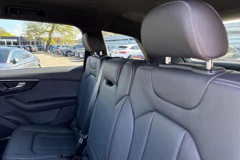  Audi Q7 3.0 TDI V6 Black Edition Tiptronic quattro Euro 6 (s/s) 5dr Thumbnail #19