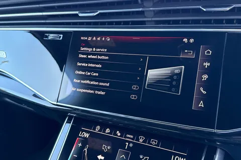 Audi Q7 3.0 TDI V6 Black Edition Tiptronic quattro Euro 6 (s/s) 5dr Thumbnail #48