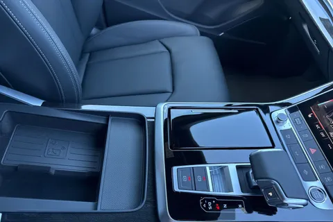  Audi Q7 3.0 TDI V6 Black Edition Tiptronic quattro Euro 6 (s/s) 5dr Thumbnail #53