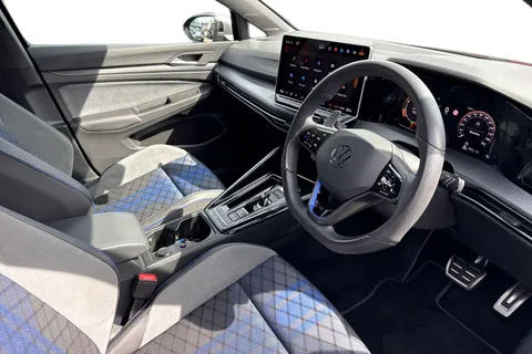 DE25KXP Volkswagen Golf 2.0 TSI 333 R 4Motion 5dr DSG Thumbnail #15