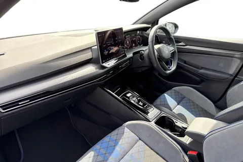 DE25KXP Volkswagen Golf 2.0 TSI 333 R 4Motion 5dr DSG Thumbnail #16