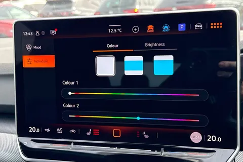 DE25KXP Volkswagen Golf 2.0 TSI 333 R 4Motion 5dr DSG Thumbnail #35