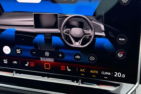 DE25KXP Volkswagen Golf 2.0 TSI 333 R 4Motion 5dr DSG Thumbnail #37