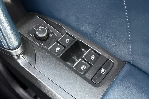 YC72TWN CUPRA Formentor 2.0 TSI VZ2 DSG 4Drive Euro 6 (s/s) 5dr Thumbnail #36