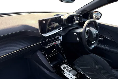  PEUGEOT e-2008 54kWh GT Auto 5dr (7kW Charger) Thumbnail #15