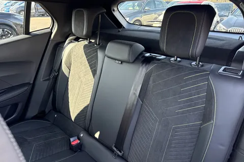  PEUGEOT e-2008 54kWh GT Auto 5dr (7kW Charger) Thumbnail #19