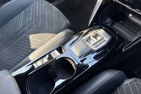  PEUGEOT e-2008 54kWh GT Auto 5dr (7kW Charger) Thumbnail #23