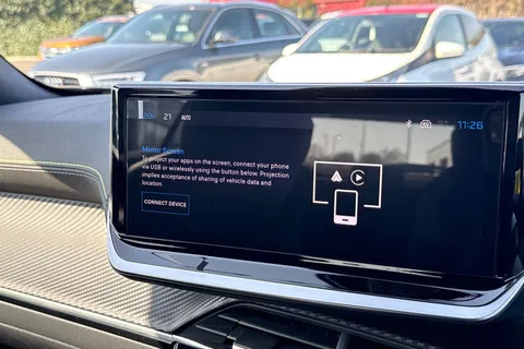  PEUGEOT e-2008 54kWh GT Auto 5dr (7kW Charger) Thumbnail #50