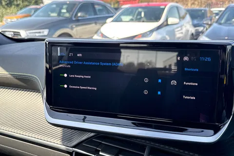  PEUGEOT e-2008 54kWh GT Auto 5dr (7kW Charger) Thumbnail #52