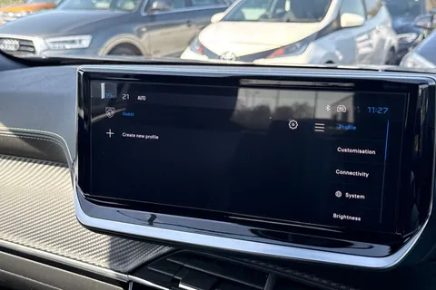  PEUGEOT e-2008 54kWh GT Auto 5dr (7kW Charger) Thumbnail #53