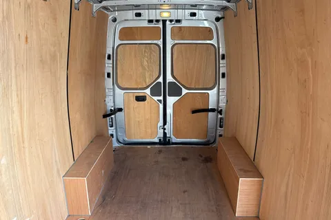 BV74UBN Volkswagen Crafter 2.0 TDI 140PS Commerce High Roof Van Thumbnail #20