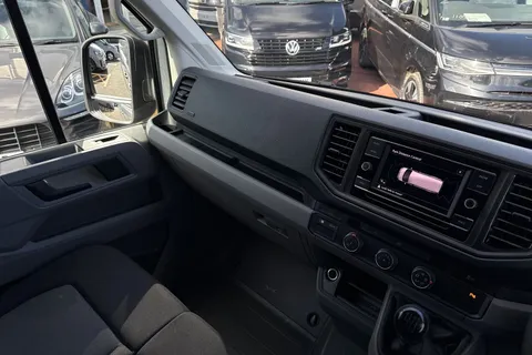 BV74UBN Volkswagen Crafter 2.0 TDI 140PS Commerce High Roof Van Thumbnail #21