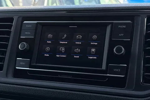 BV74UBN Volkswagen Crafter 2.0 TDI 140PS Commerce High Roof Van Thumbnail #50