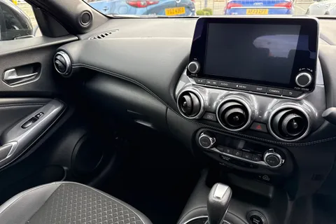 OV23WSK Nissan Juke 1.6 N-Connecta Auto Euro 6 5dr Thumbnail #21