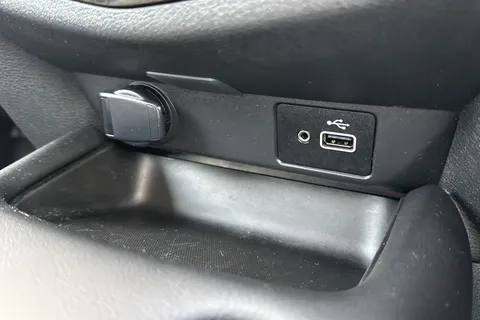 OV23WSK Nissan Juke 1.6 N-Connecta Auto Euro 6 5dr Thumbnail #45