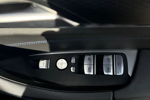 YC72HTL BMW X3 3.0 M40d MHT Auto xDrive Euro 6 (s/s) 5dr Thumbnail #22