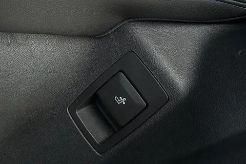 YC72HTL BMW X3 3.0 M40d MHT Auto xDrive Euro 6 (s/s) 5dr Thumbnail #44