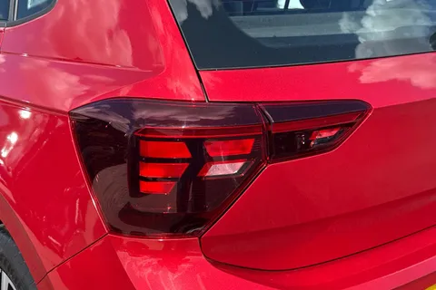 MC23URD Volkswagen Polo 1.0 Life 5dr **16' TORSBY ALLOYS + PARKING SENSORS FRONT & REAR** Thumbnail #8