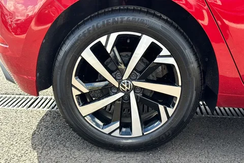 MC23URD Volkswagen Polo 1.0 Life 5dr **16' TORSBY ALLOYS + PARKING SENSORS FRONT & REAR** Thumbnail #10