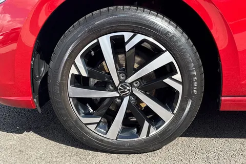 MC23URD Volkswagen Polo 1.0 Life 5dr **16' TORSBY ALLOYS + PARKING SENSORS FRONT & REAR** Thumbnail #12