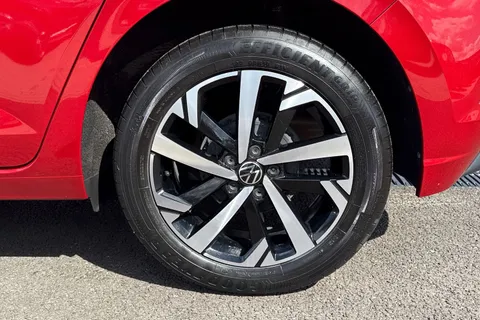 MC23URD Volkswagen Polo 1.0 Life 5dr **16' TORSBY ALLOYS + PARKING SENSORS FRONT & REAR** Thumbnail #13