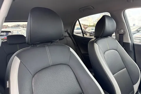 MD72PFZ Kia Picanto 1.0 DPi X-Line Euro 6 (s/s) 5dr Thumbnail #24