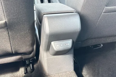 MC23URD Volkswagen Polo 1.0 Life 5dr **16' TORSBY ALLOYS + PARKING SENSORS FRONT & REAR** Thumbnail #27