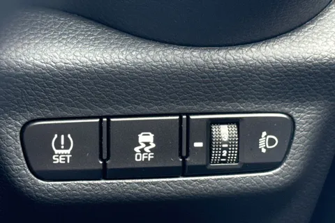 MD72PFZ Kia Picanto 1.0 DPi X-Line Euro 6 (s/s) 5dr Thumbnail #31