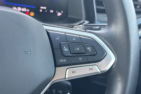 MC23URD Volkswagen Polo 1.0 Life 5dr **16' TORSBY ALLOYS + PARKING SENSORS FRONT & REAR** Thumbnail #30