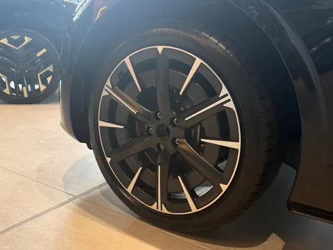  CUPRA Born e-Boost 79kWh VZ Auto 5dr Thumbnail #7