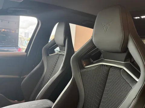  CUPRA Born e-Boost 79kWh VZ Auto 5dr Thumbnail #17