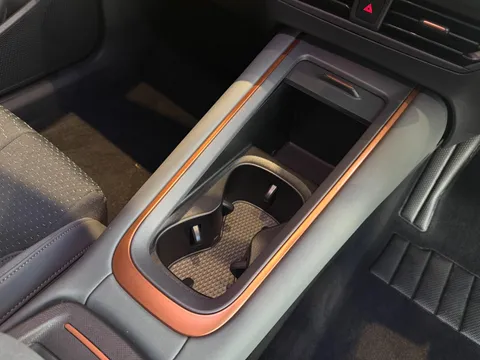  CUPRA Born e-Boost 79kWh VZ Auto 5dr Thumbnail #27