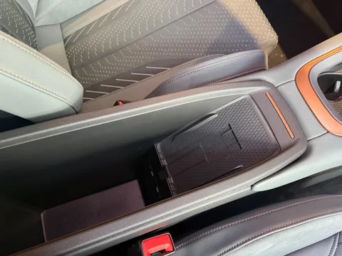  CUPRA Born e-Boost 79kWh VZ Auto 5dr Thumbnail #28