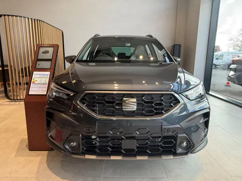  SEAT Arona 1.0 TSI FR First Edition Euro 6 (s/s) 5dr Thumbnail #2