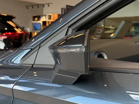  SEAT Arona 1.0 TSI FR First Edition Euro 6 (s/s) 5dr Thumbnail #10